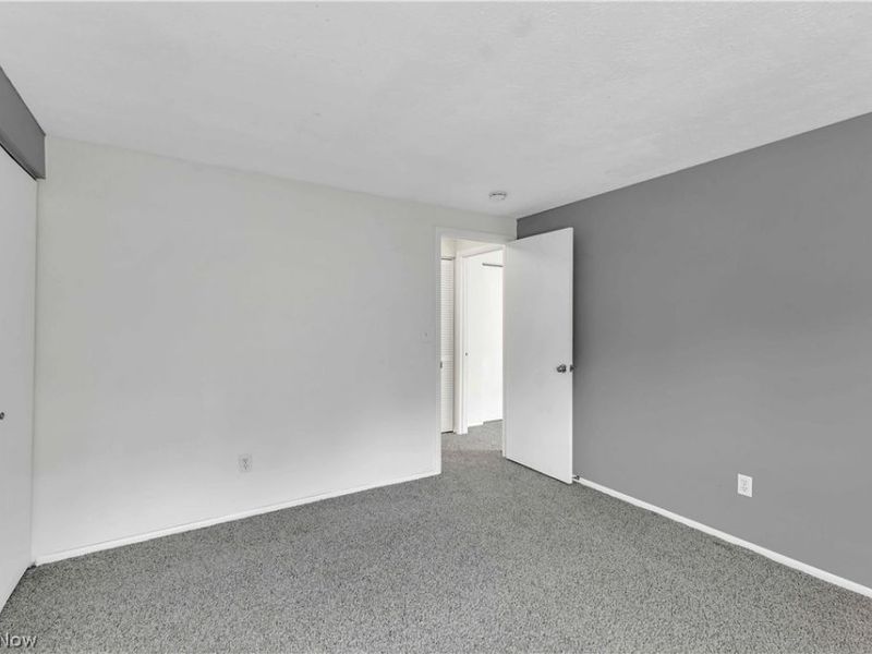 26636 Lake of the Falls Road, Olmsted Falls, OH 44138 Photo 20