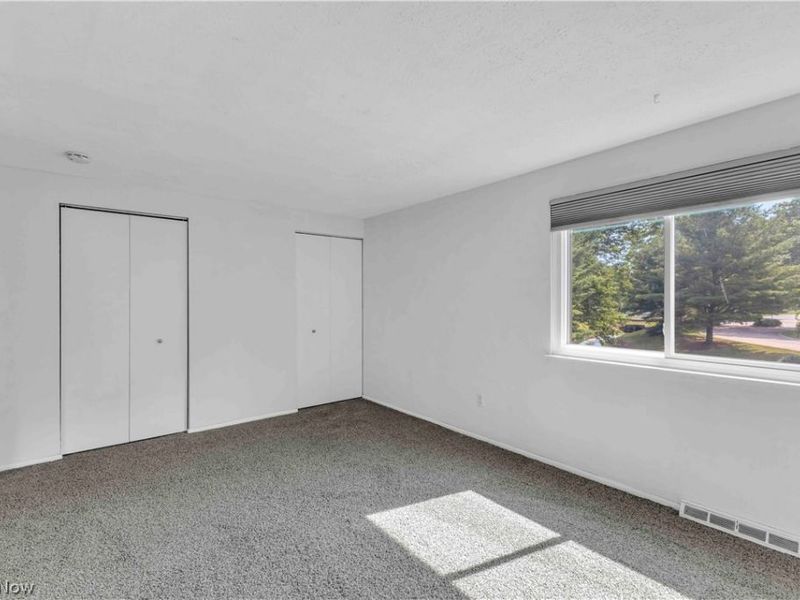 26636 Lake of the Falls Road, Olmsted Falls, OH 44138 Photo 23