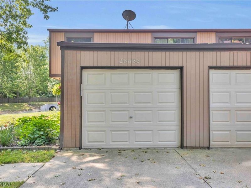 26636 Lake of the Falls Road, Olmsted Falls, OH 44138 Photo 24