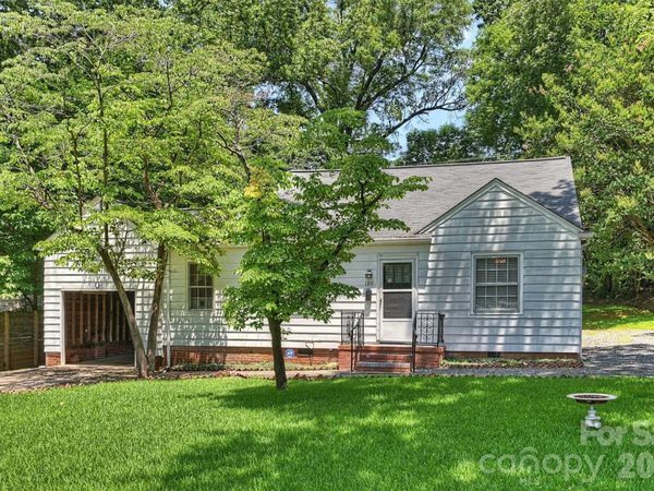 1211 Woodland Drive , Charlotte, NC 28205