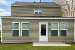 541 Golden Embers Way photo 4