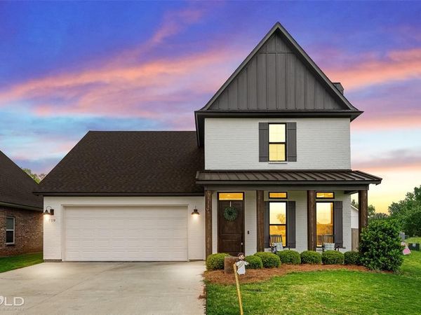 719 Perfect Place , Bossier City, LA 71111