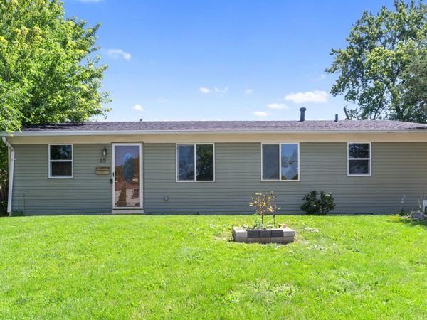 55 Alameda Drive , Carpentersville, IL 60110