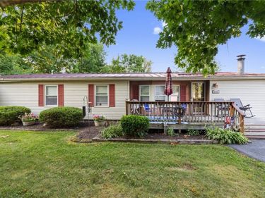 2177 Canal Road, Memphis, NY 13112