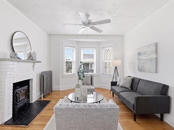72-74 Parmenter Road, Unit 2, Waltham, MA 02543