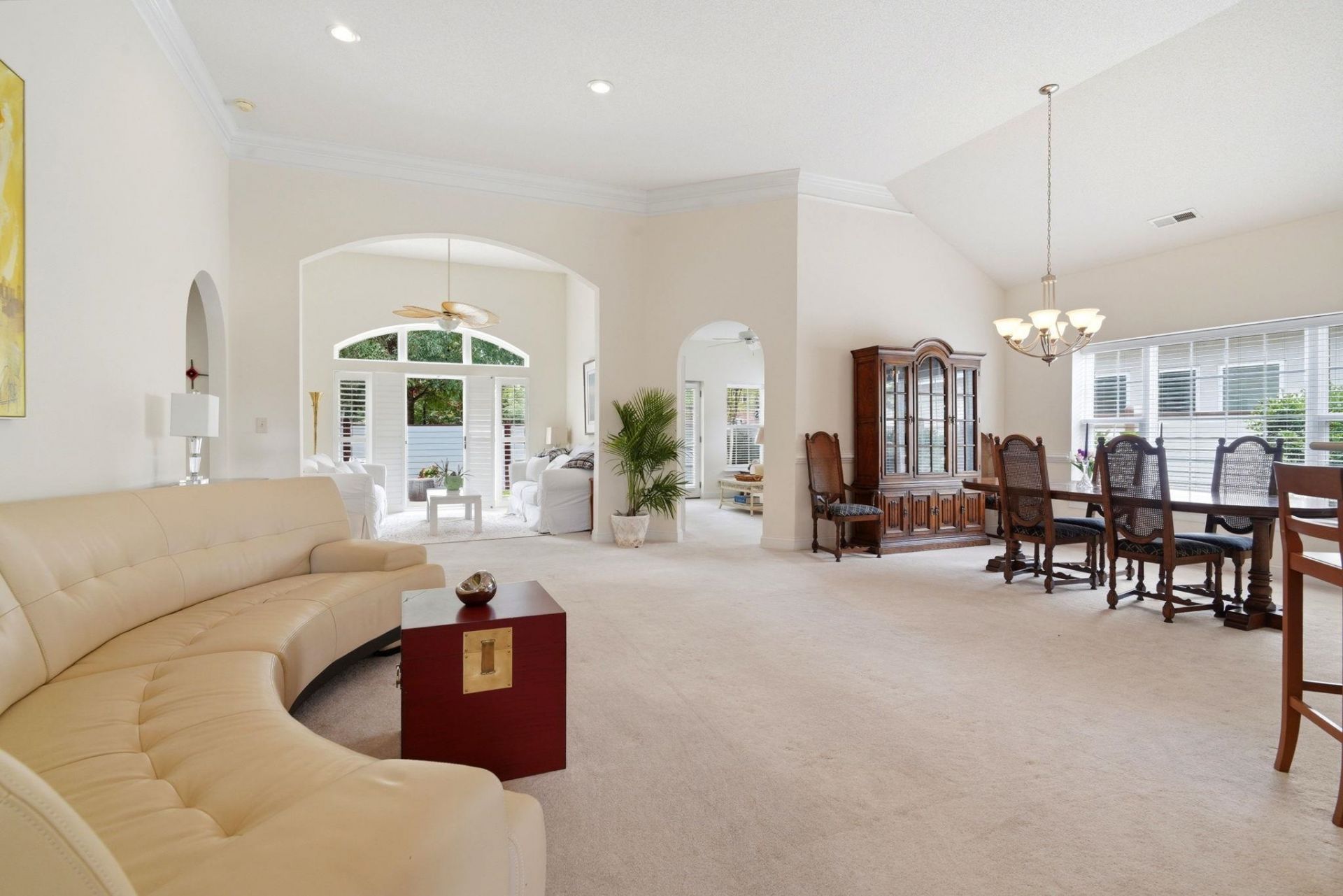 1516 Saint Thomas Circle Photo 10