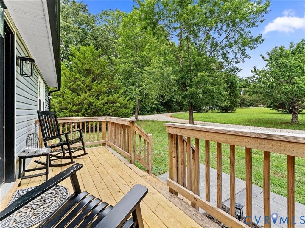 3573 Jefferson Landing Road Powhatan, VA 23139