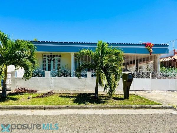 28 CALLE FULGOR, Ponce, PR 00716