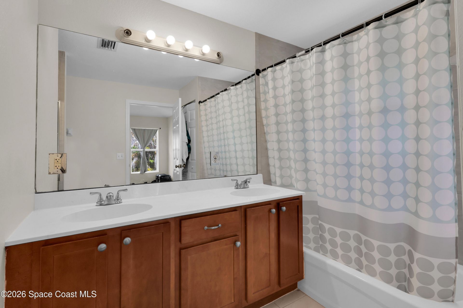 1295 12th Avenue SW , Vero Beach, FL 32962 Photo