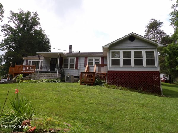 204 Bolton Hollow Rd, Harrogate, TN 37752