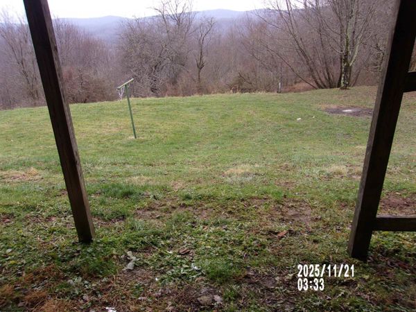 352 arlington Avenue, Terra Alta, WV 26764