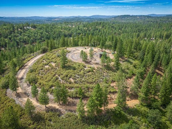 Heather Glen Dr, Applegate, CA 95703