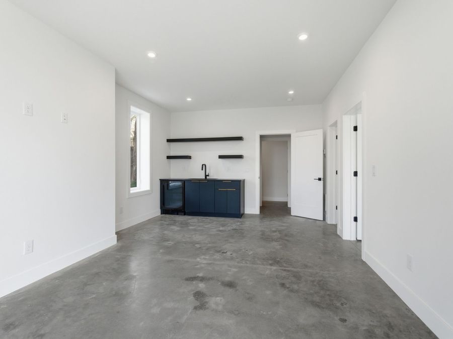 Property Image 70