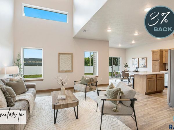 8005 E Tencate Pl, Sioux Falls, SD 57110