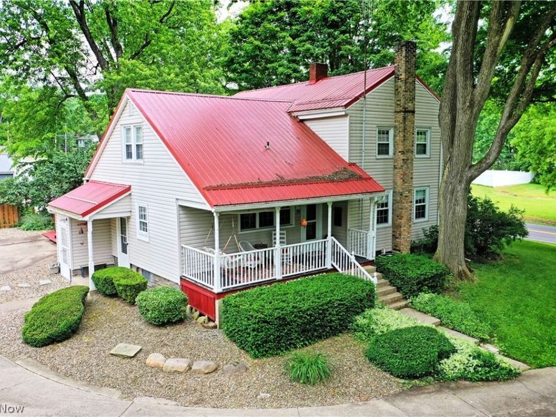 8683 King Graves Road NE, Warren, OH 44484 Photo 3