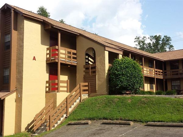 700 N CALHOUN Street, Unit B5, Tallahassee, FL 32303