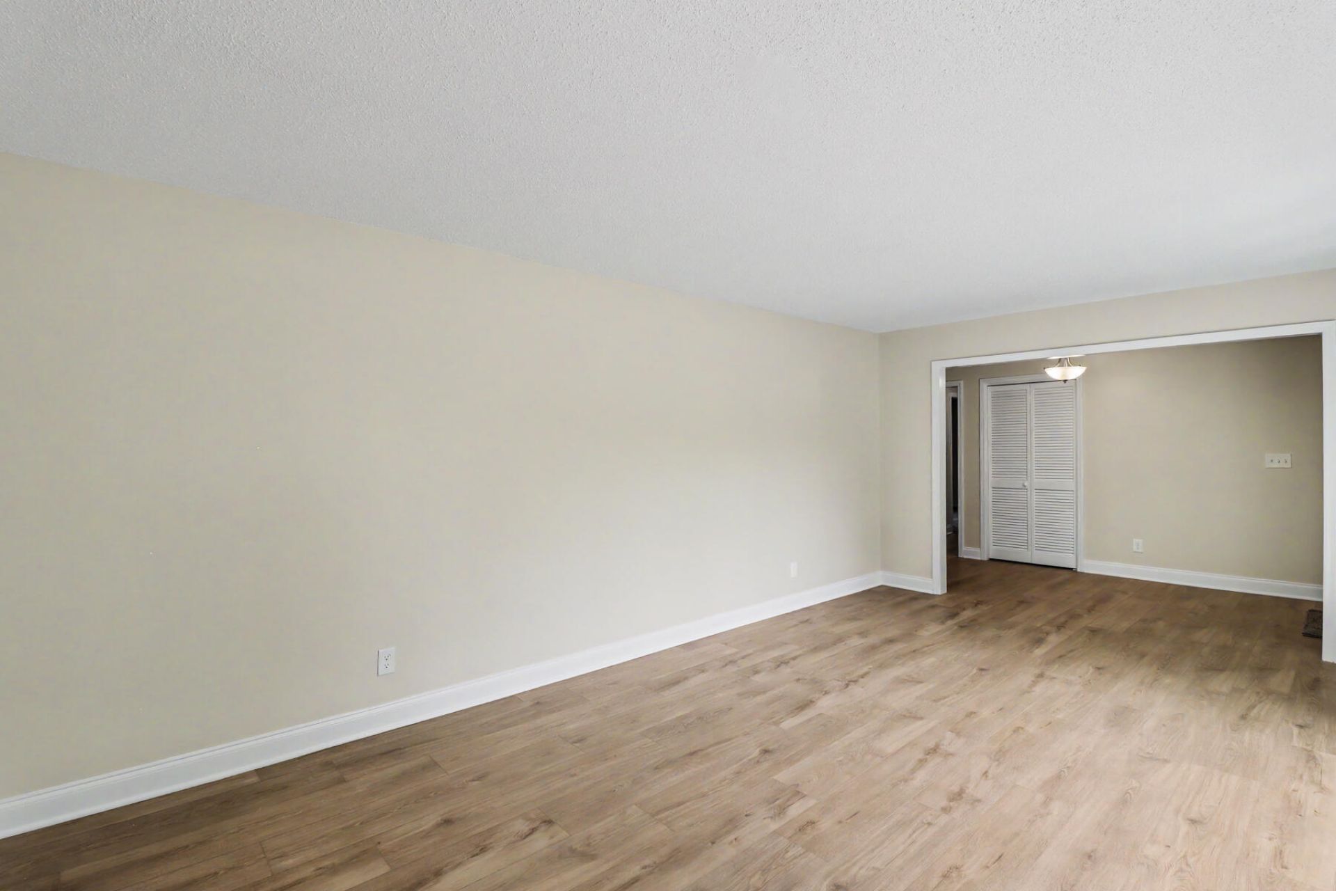 1 Mueller Drive Photo 19