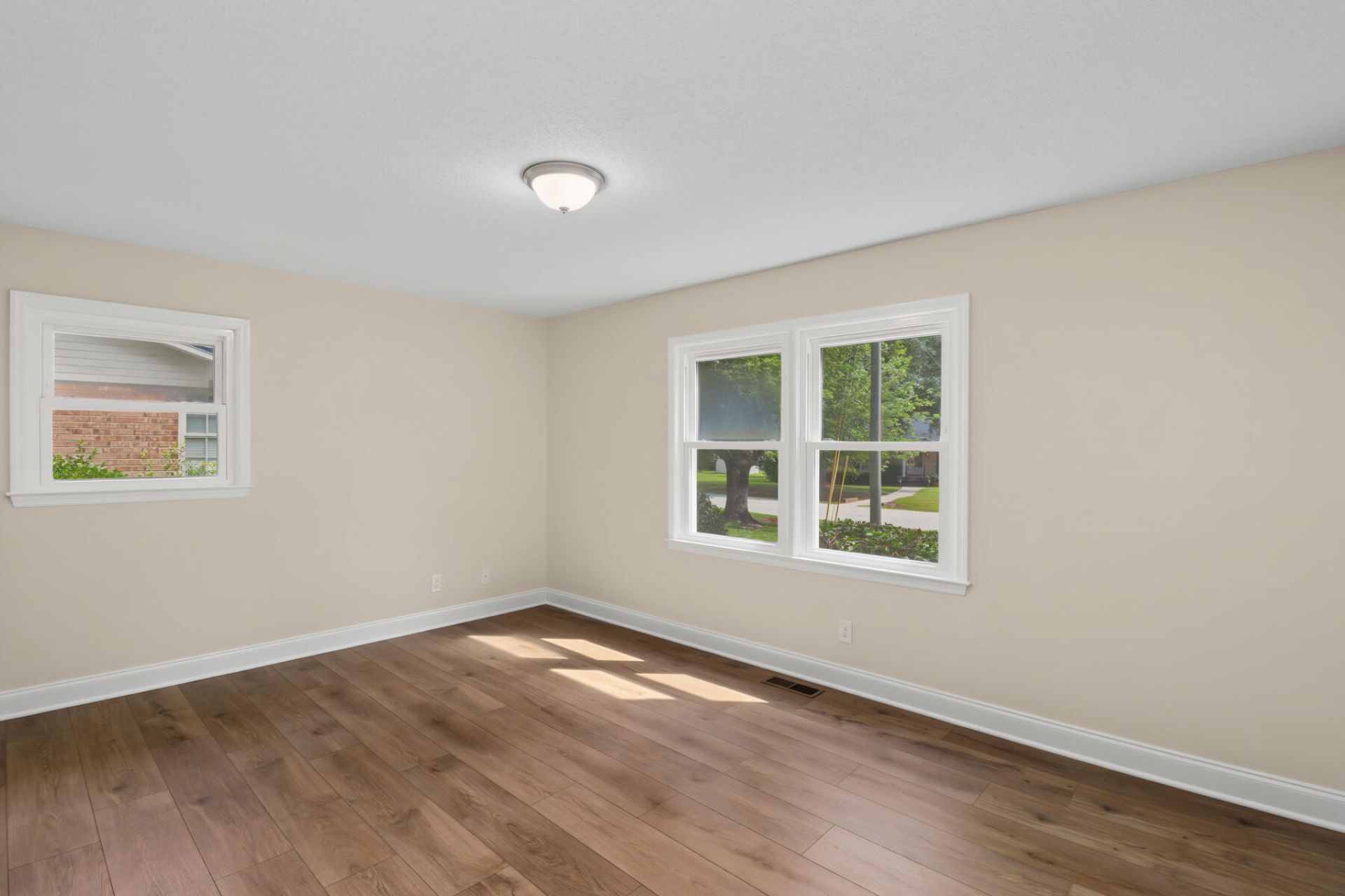 1 Mueller Drive Photo 32