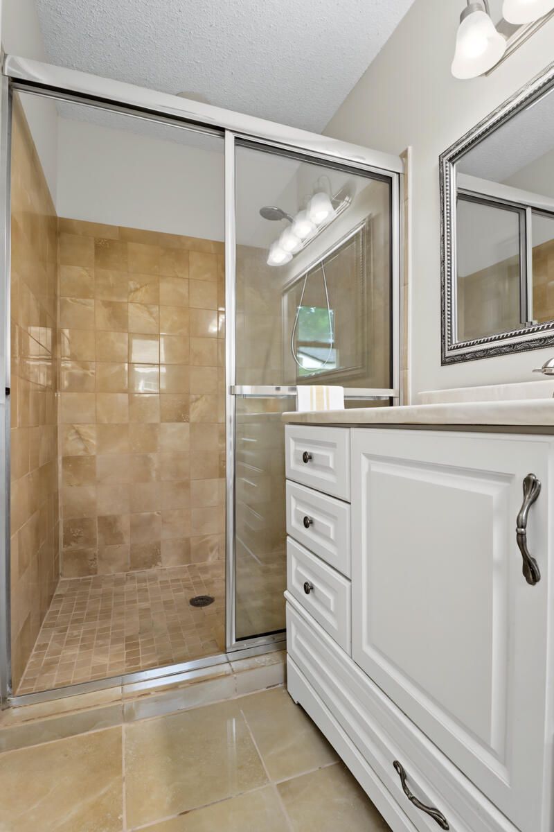 1 Mueller Drive Photo 35