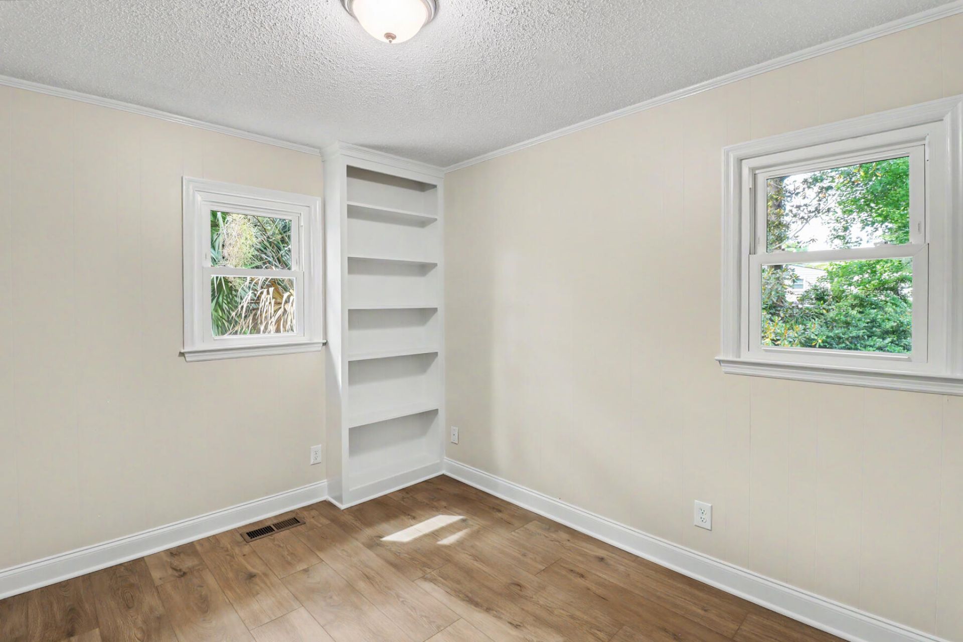 1 Mueller Drive Photo 36