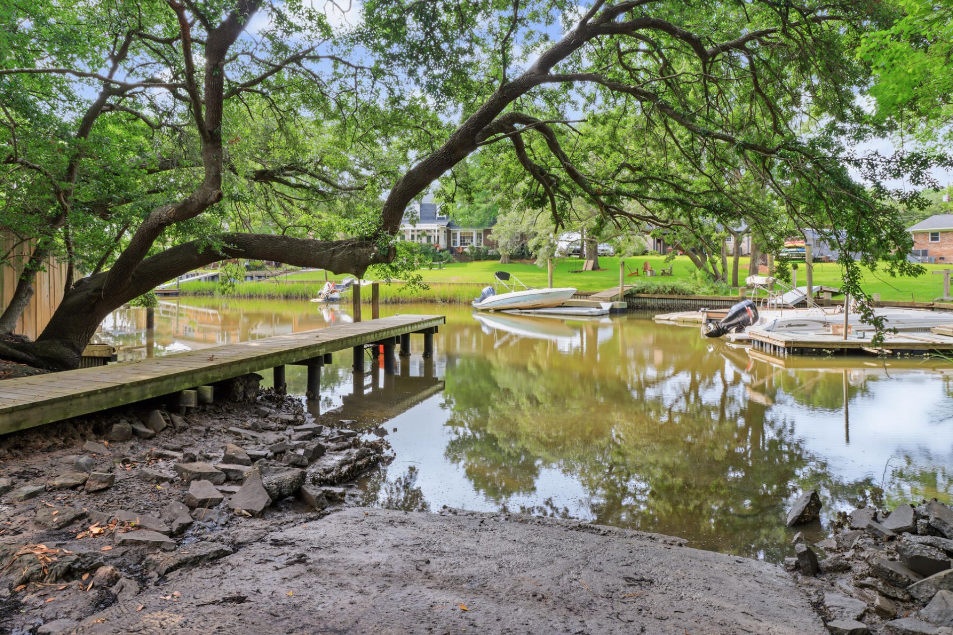 1 Mueller Drive Photo 43