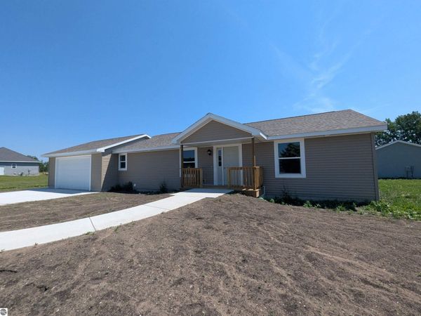 257 Stern Drive, Au Gres, MI 48703