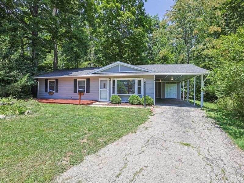 404 Mohican Drive, Loveland, OH 45140 Photo 1