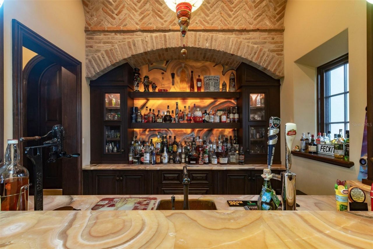 6119 Grosvenor Shore Drive, Windermere, FL 34786 Photo
