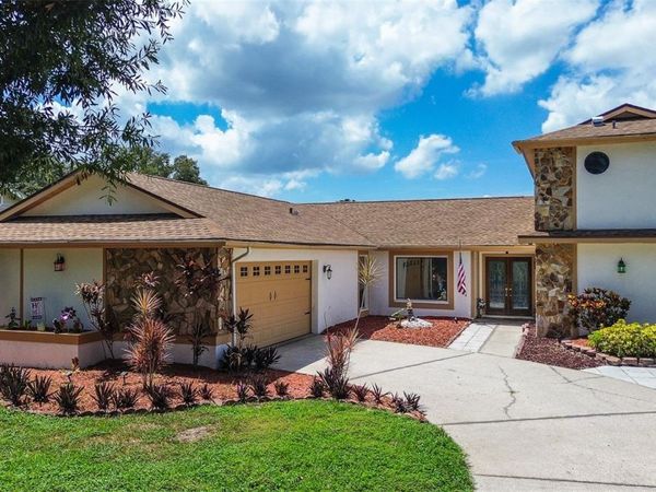 2876 LAKE VALENCIA BOULEVARD E, PALM HARBOR, FL 34684