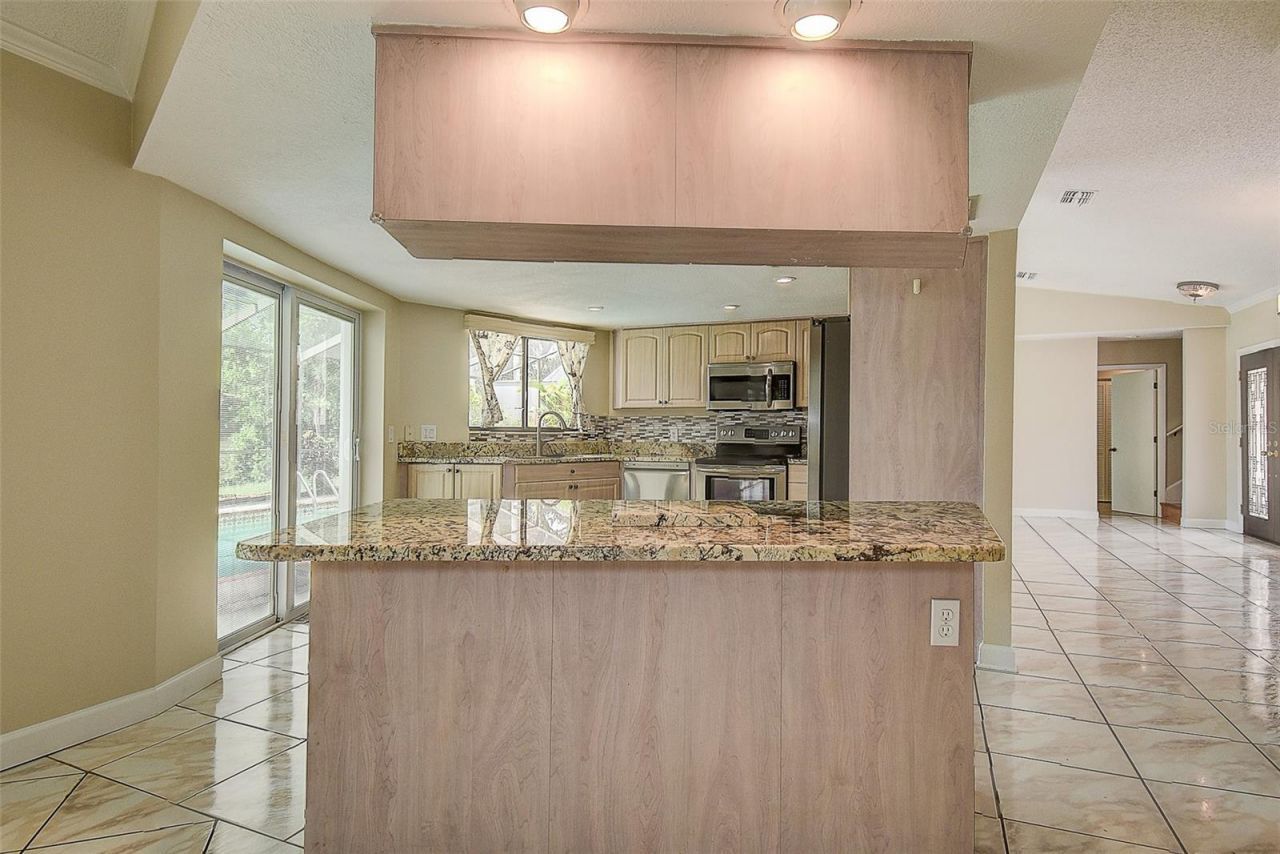 2876 Lake Valencia Boulevard E, Palm Harbor, FL 34684 Photo