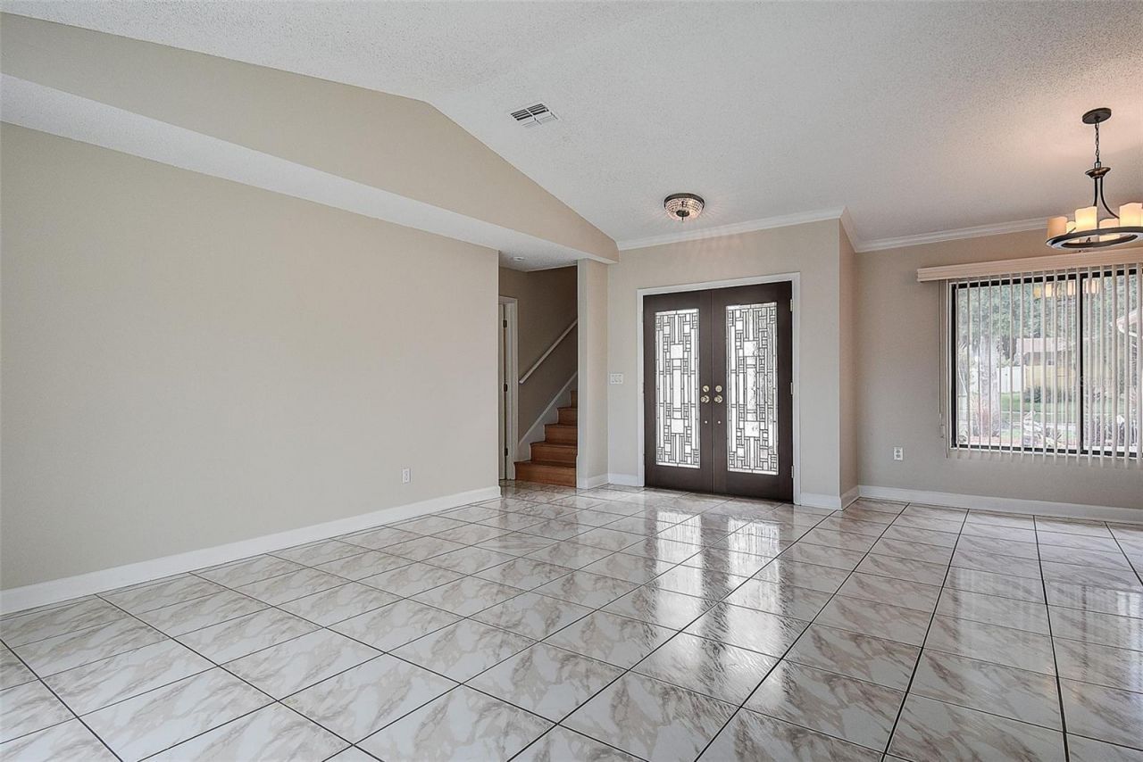 2876 Lake Valencia Boulevard E, Palm Harbor, FL 34684 Photo