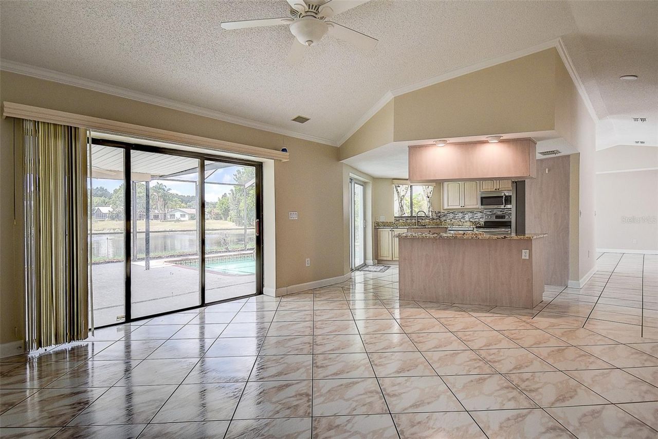 2876 Lake Valencia Boulevard E, Palm Harbor, FL 34684 Photo