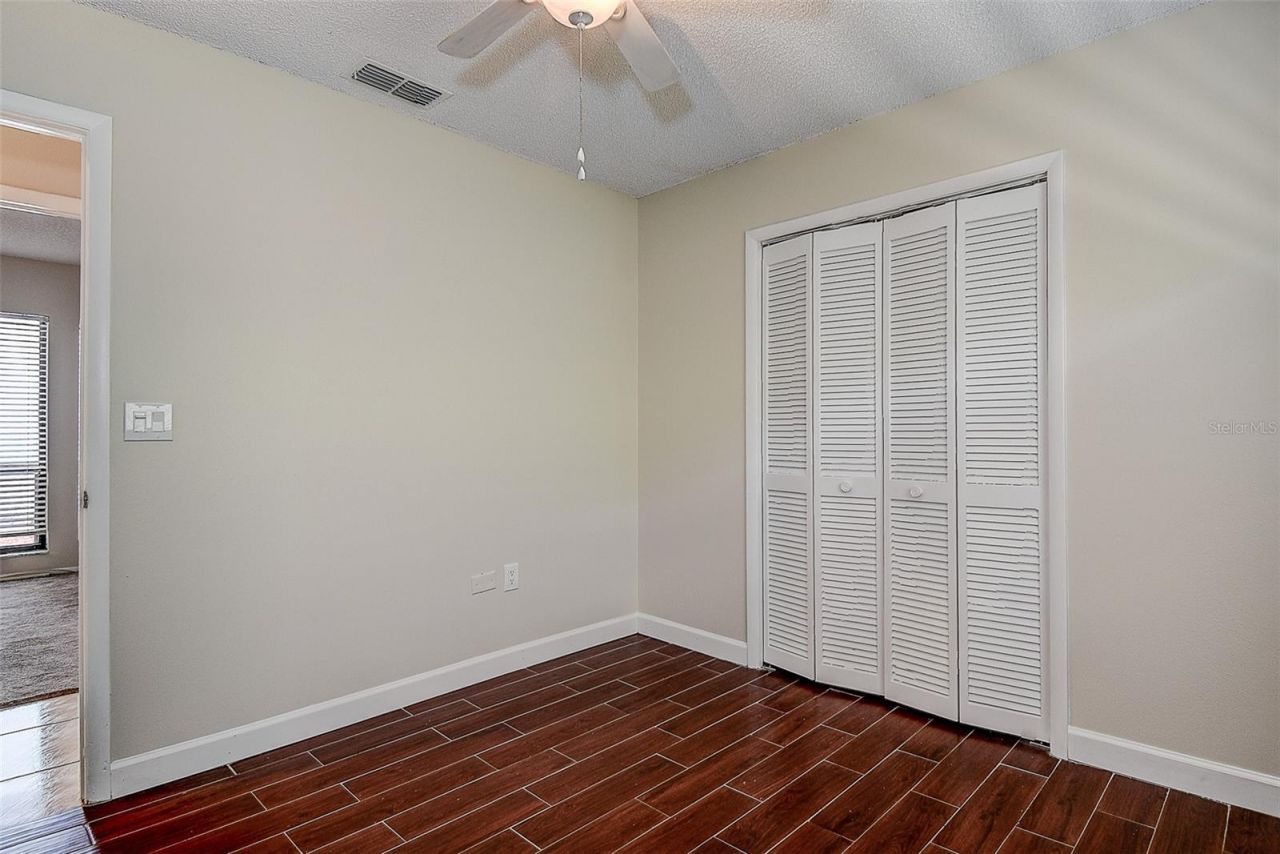 2876 Lake Valencia Boulevard E, Palm Harbor, FL 34684 Photo