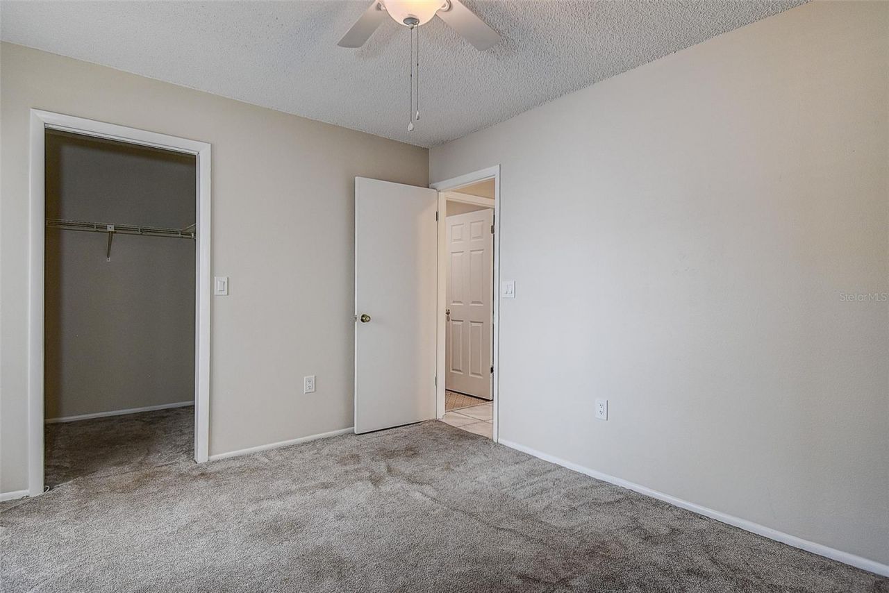 2876 Lake Valencia Boulevard E, Palm Harbor, FL 34684 Photo