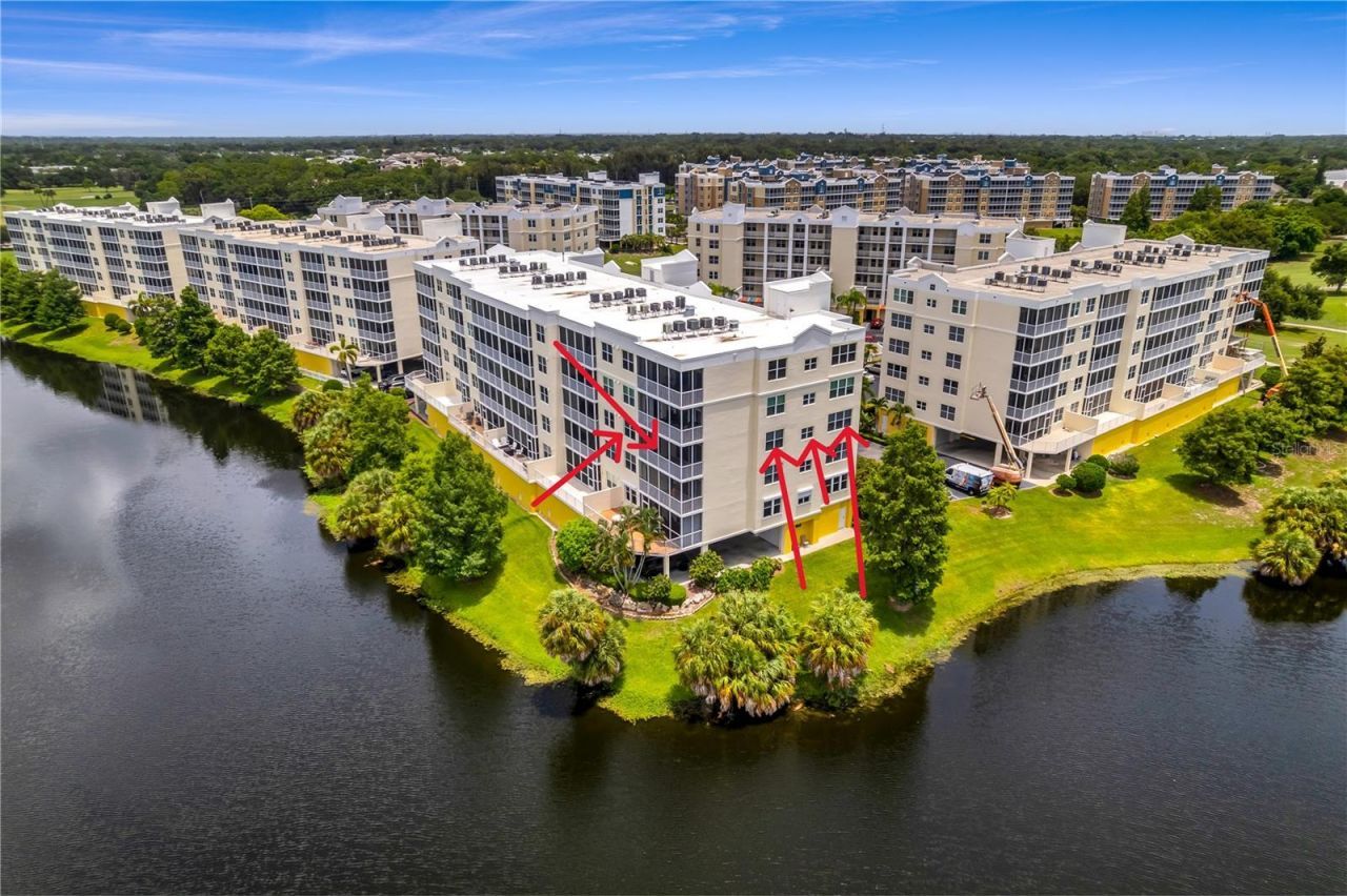 1200 Country Club Drive, Unit 1301, Largo, FL 33771 Main Photo