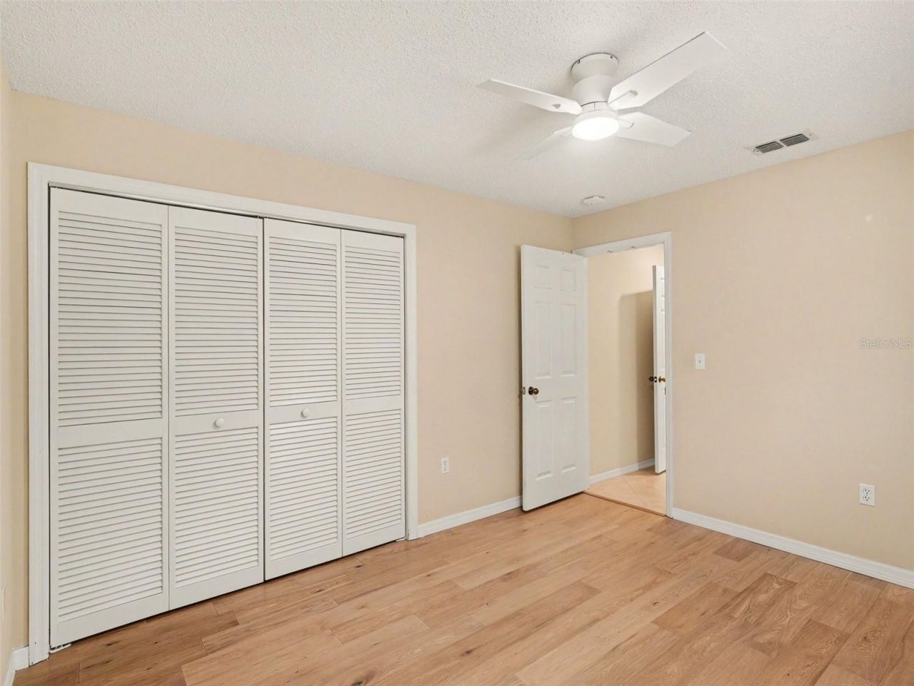 5325 Gardens Dr, Sarasota, FL 34243 Photo