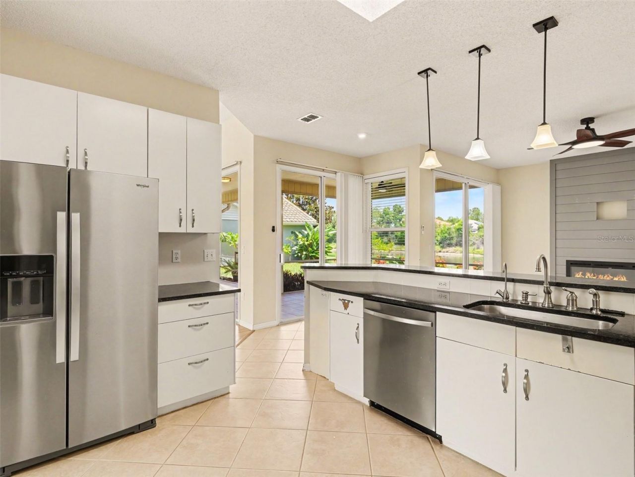 5325 Gardens Dr, Sarasota, FL 34243 Photo