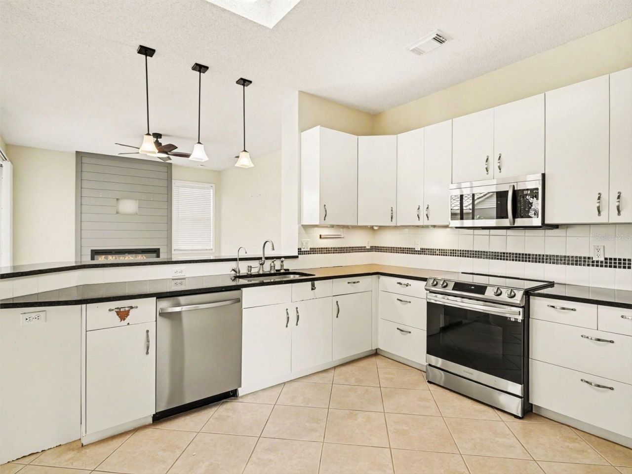 5325 Gardens Dr, Sarasota, FL 34243 Photo