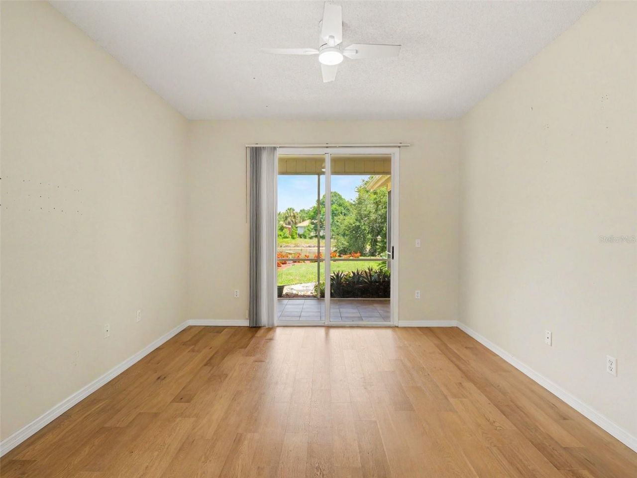 5325 Gardens Dr, Sarasota, FL 34243 Photo