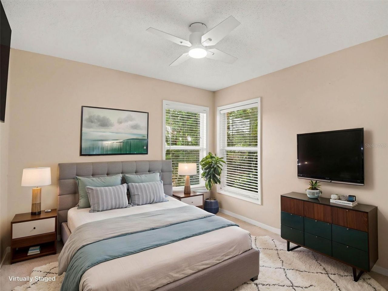 5325 Gardens Dr, Sarasota, FL 34243 Photo