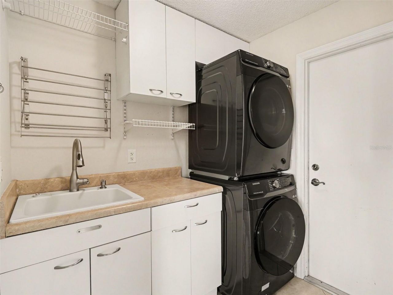 5325 Gardens Dr, Sarasota, FL 34243 Photo
