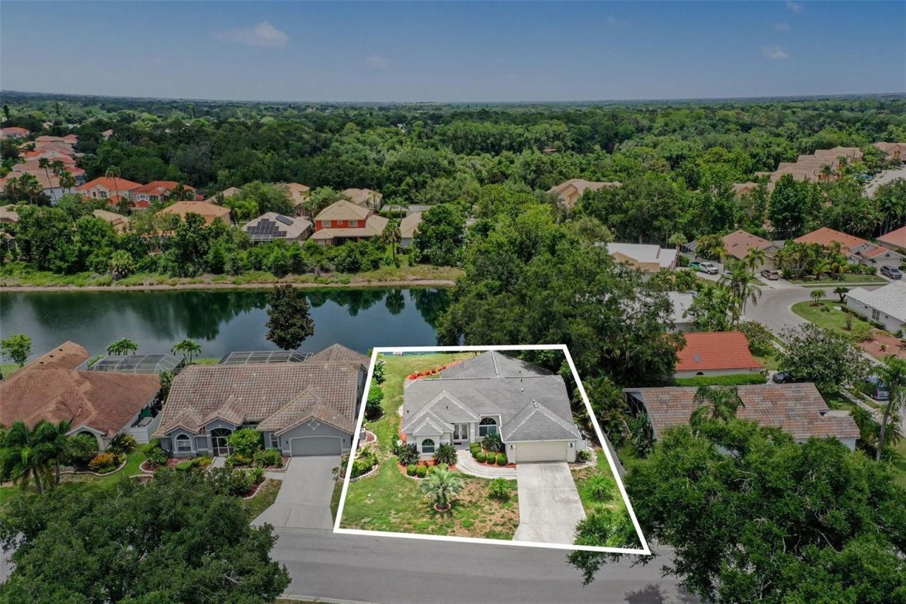 5325 Gardens Dr, Sarasota, FL 34243 Photo