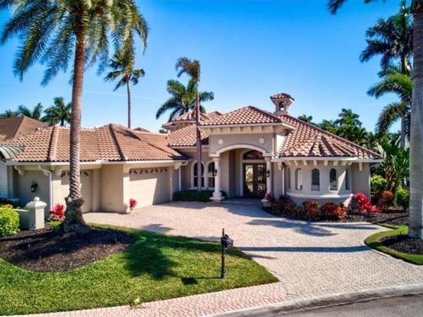5711 Yardarm CT, CAPE CORAL, FL 33914
