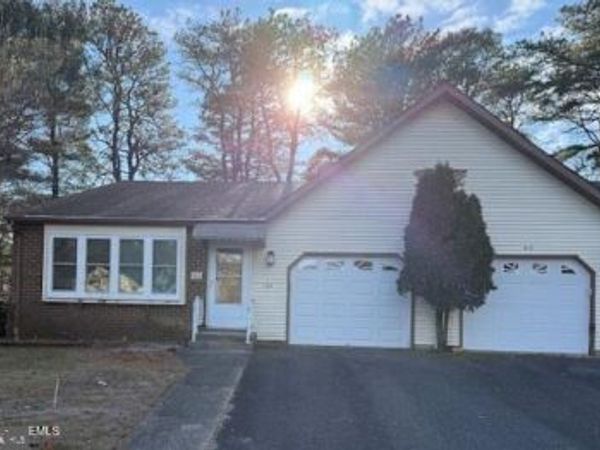 16 A IVY CT , WHITING, NJ 08759