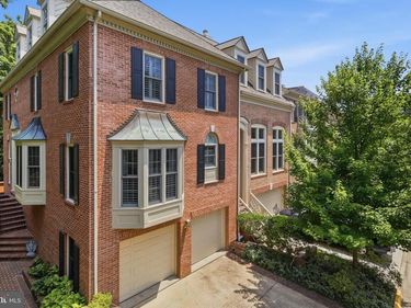 6656 HAMPTON PARK COURT, MCLEAN, VA 22101