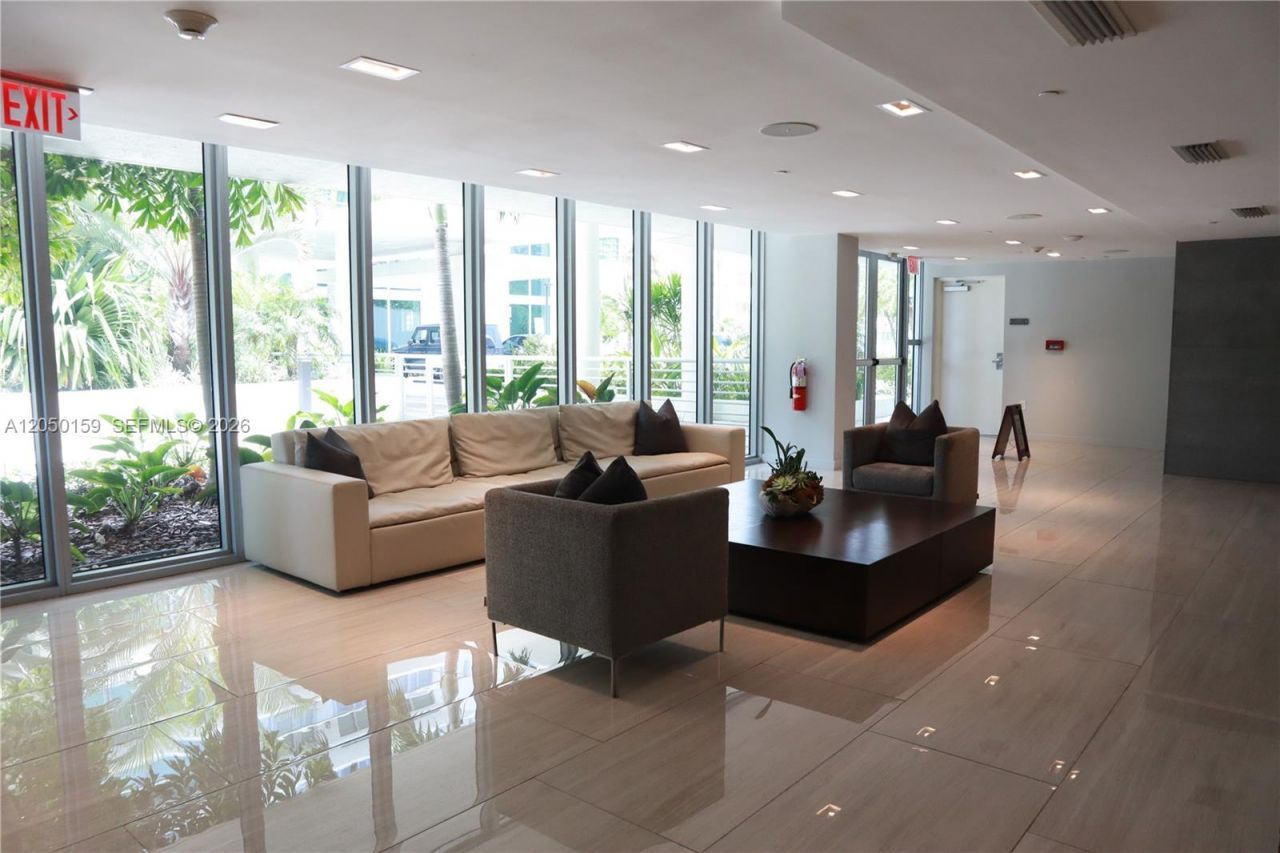 6620 Indian Creek Dr, Unit 302, Miami Beach, FL 33141 Photo