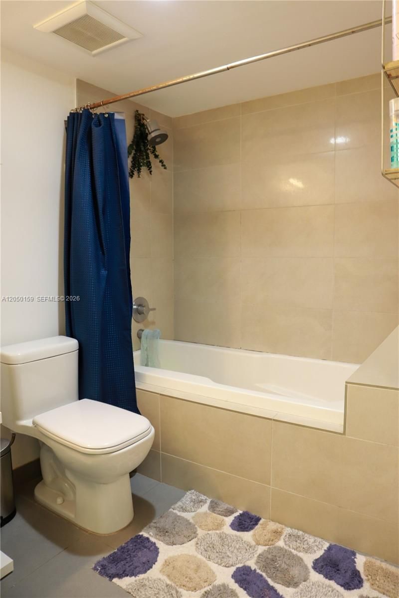 6620 Indian Creek Dr, Unit 302, Miami Beach, FL 33141 Photo