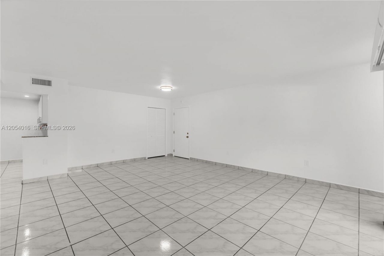 9354 SW 77th Ave, Unit I1, Miami, FL 33156 Photo