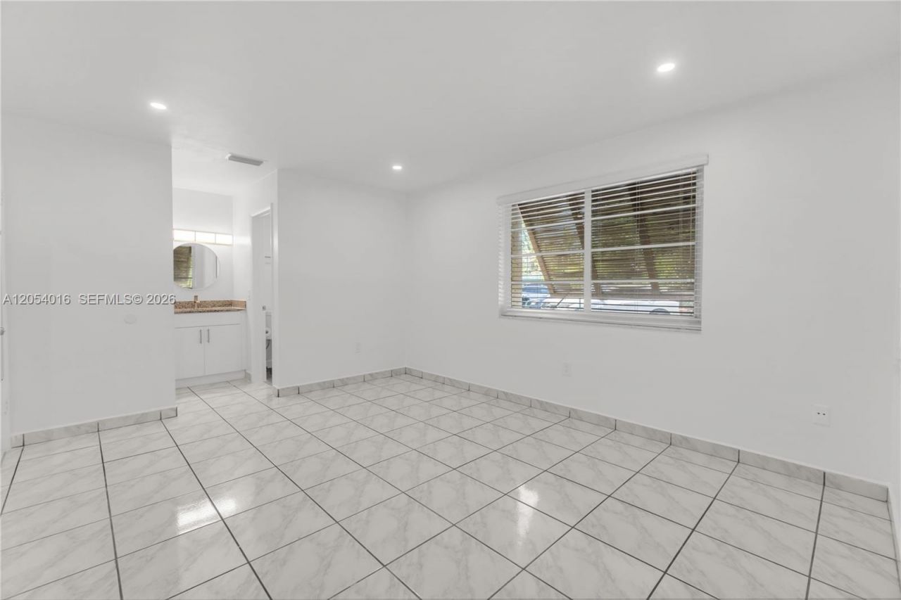 9354 SW 77th Ave, Unit I1, Miami, FL 33156 Photo
