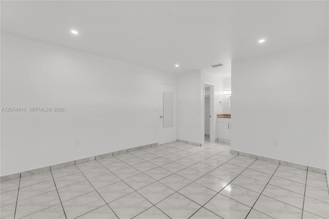 9354 SW 77th Ave, Unit I1, Miami, FL 33156 Photo